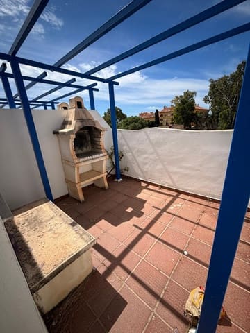 1 slaapkamer Penthouse te koop in Benalmadena Costa, Benalmádena met zwembad garage - € 279.000 (Ref: 9863599)