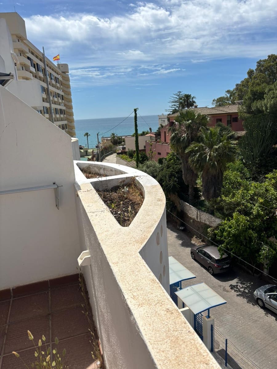 1 slaapkamer Penthouse te koop in Benalmadena Costa met zwembad garage - € 279.000 (Ref: 9863599)