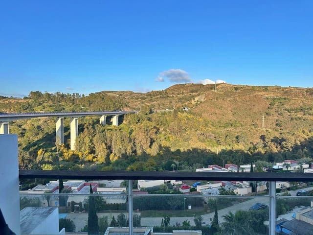 1 slaapkamer Appartement te koop in Selwo, Estepona met zwembad garage - € 238.000 (Ref: 9865477)