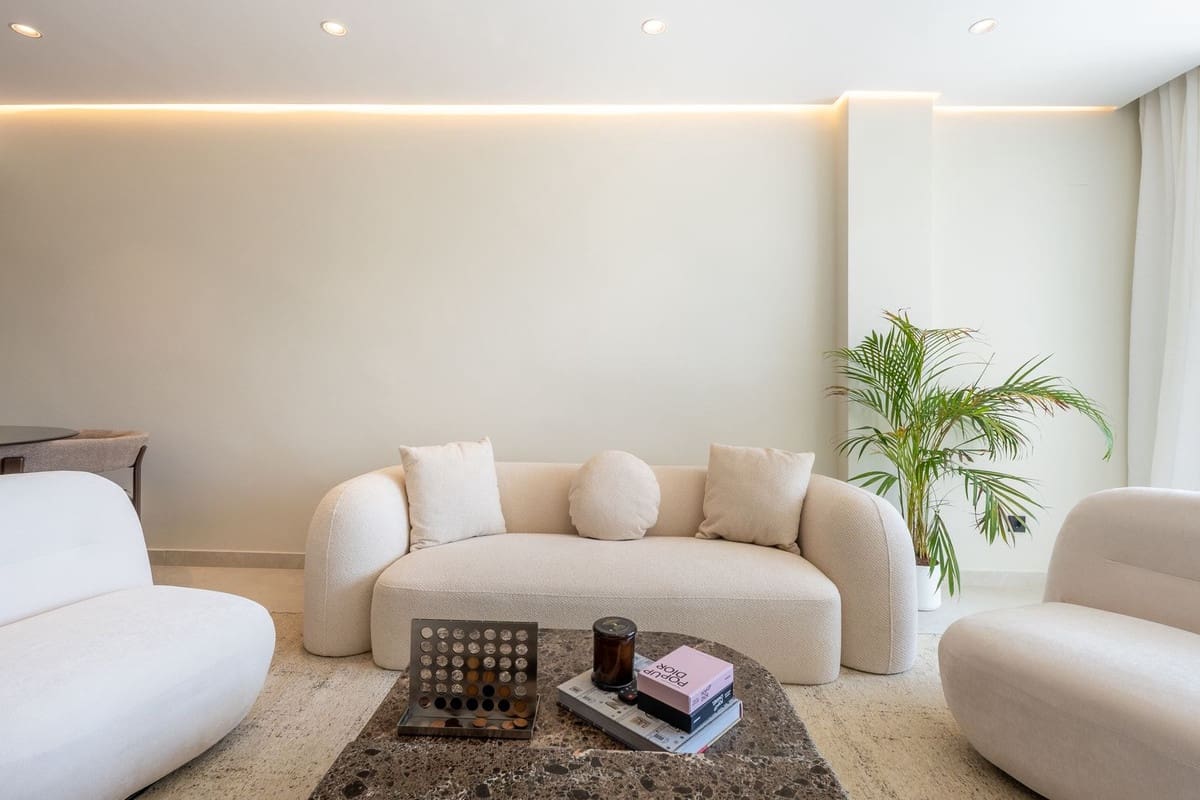 Apartamento de 2 habitaciones en Los Arqueros en venta con piscina garaje - 475.000 € (Ref: 9865479)