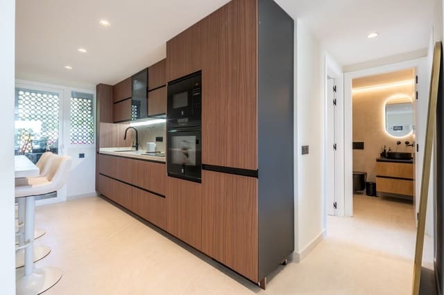 2 sovrum Lägenhet till salu i Los Arqueros, Benahavís med pool garage - 475 000 € (Ref: 9865479)