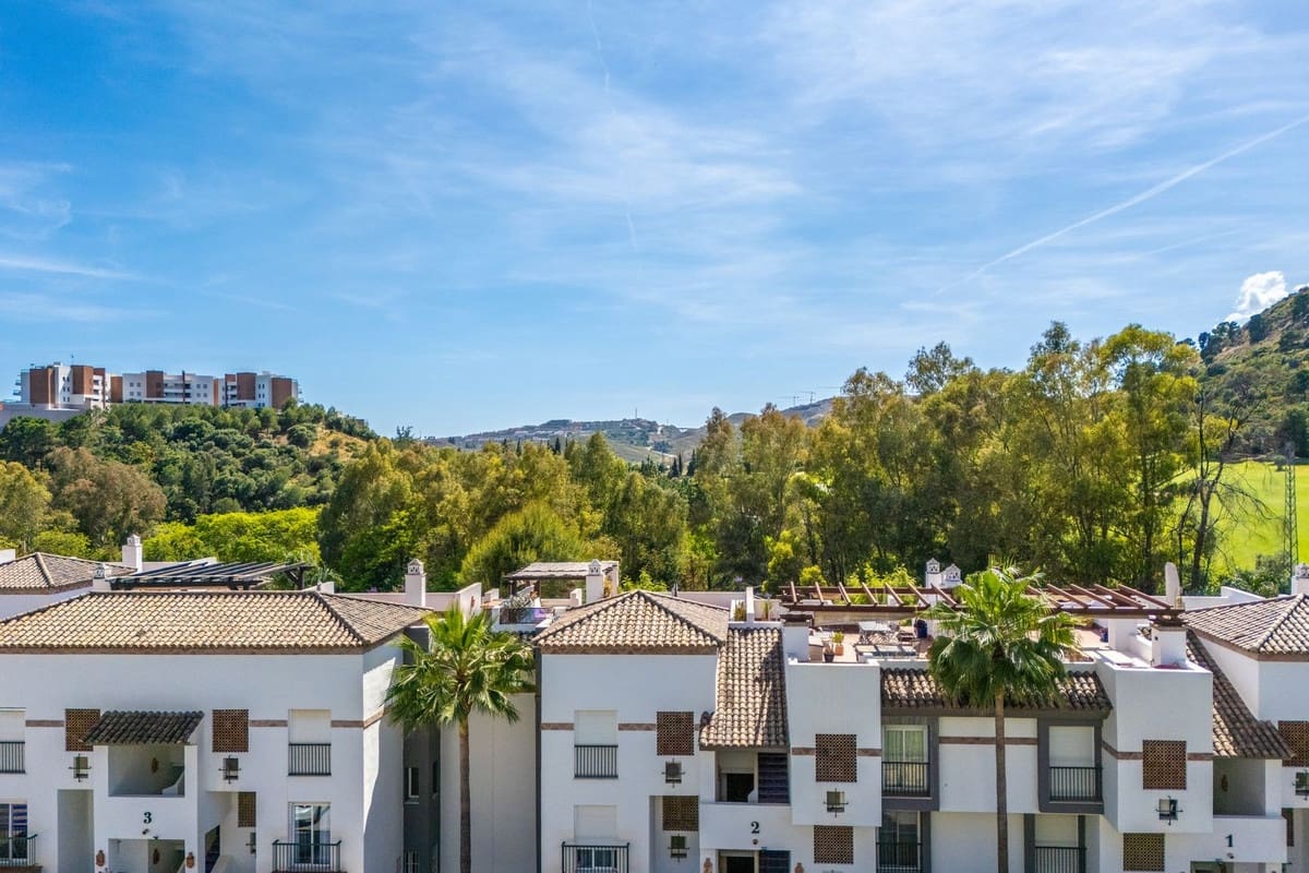 Apartamento de 2 habitaciones en Los Arqueros en venta con piscina garaje - 475.000 € (Ref: 9865479)