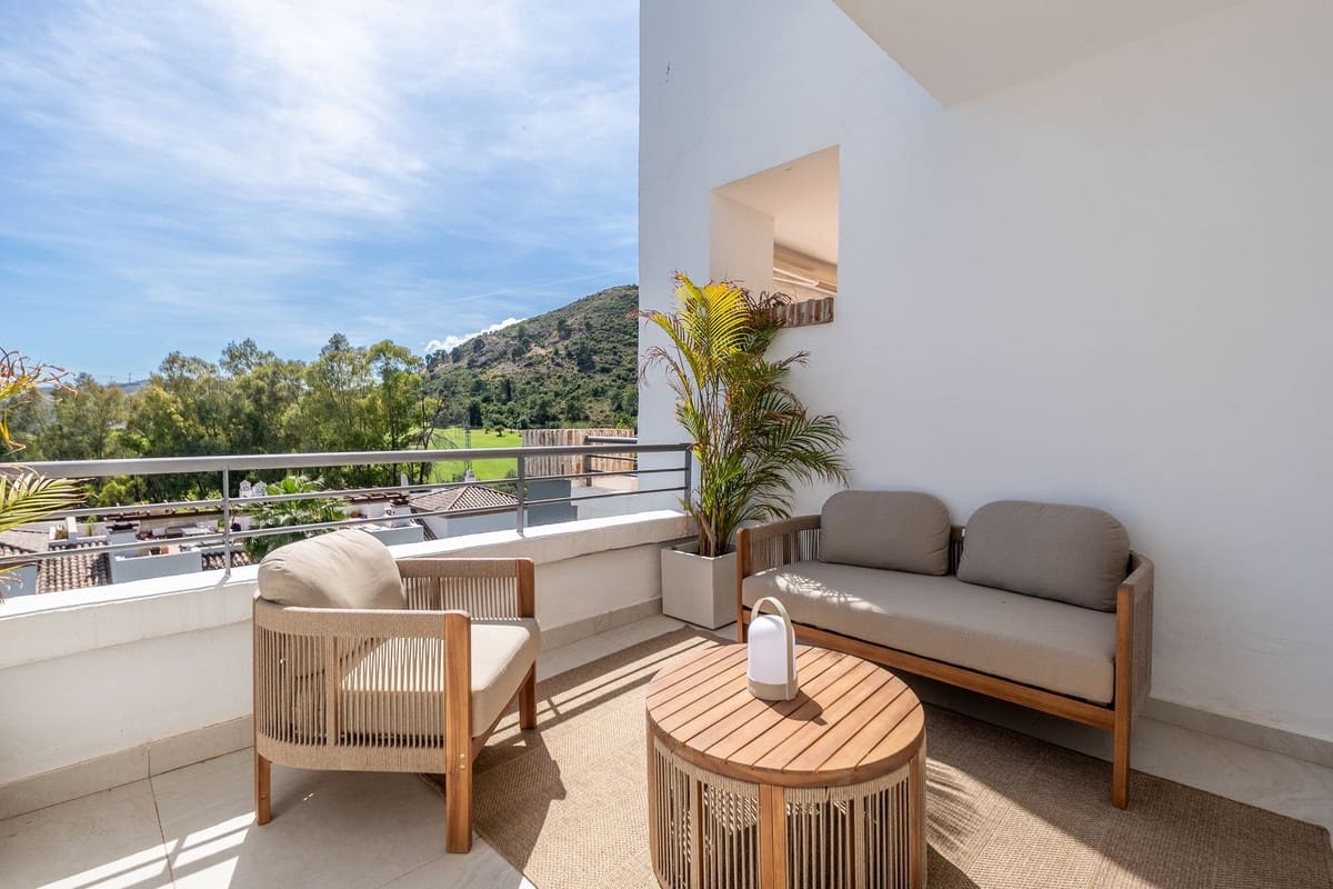 Apartamento de 2 habitaciones en Los Arqueros en venta con piscina garaje - 475.000 € (Ref: 9865479)