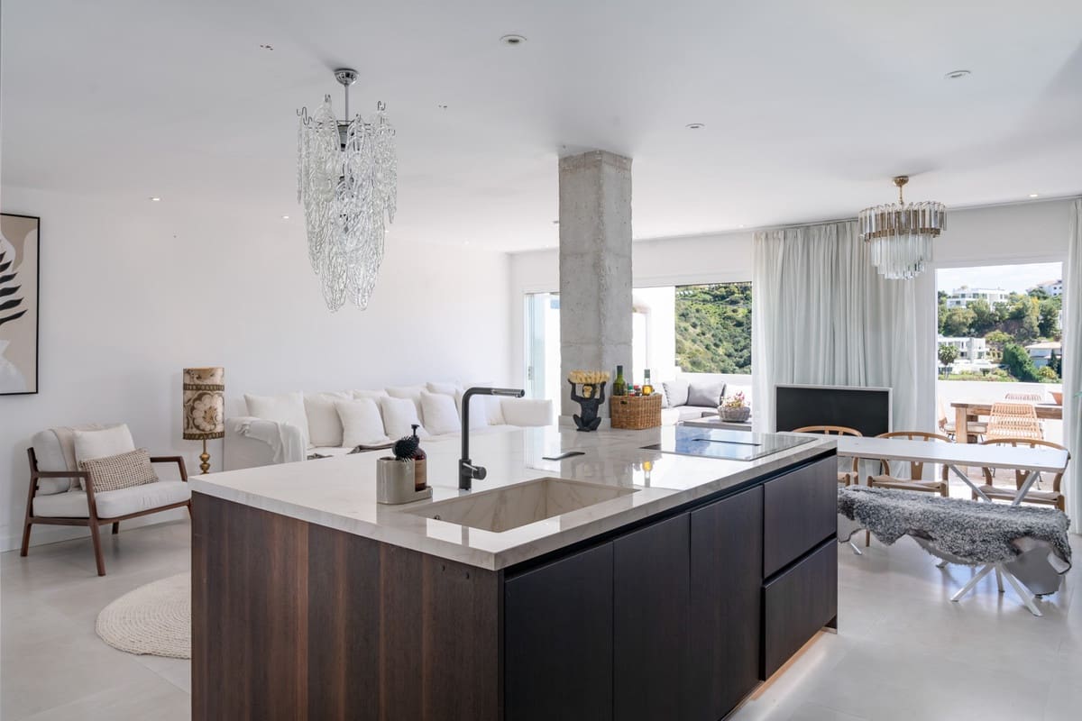 3 slaapkamer Penthouse te koop in La Quinta met zwembad garage - € 1.195.000 (Ref: 9865481)