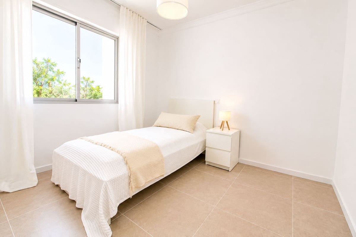 3 sovrum Lägenhet till salu i Estepona - 429 900 € (Ref: 9869650)