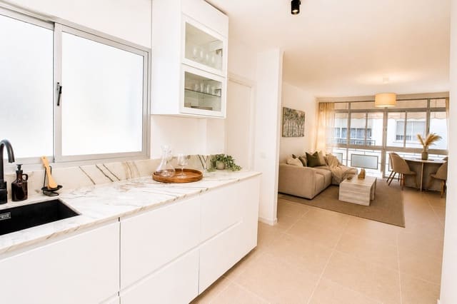 3 sypialnia Apartament na sprzedaż w Estepona Pueblo, Estepona - 429 900 € (Ref: 9869650)