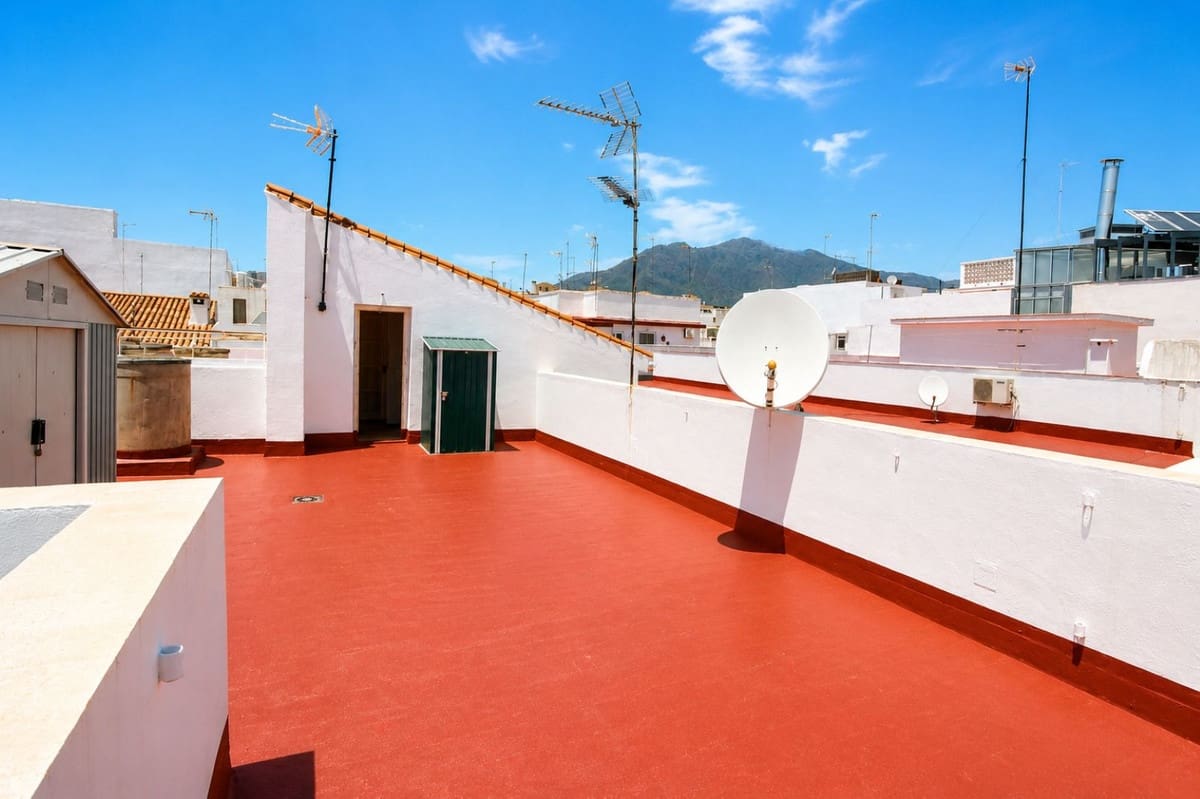 3 sovrum Lägenhet till salu i Estepona - 429 900 € (Ref: 9869650)