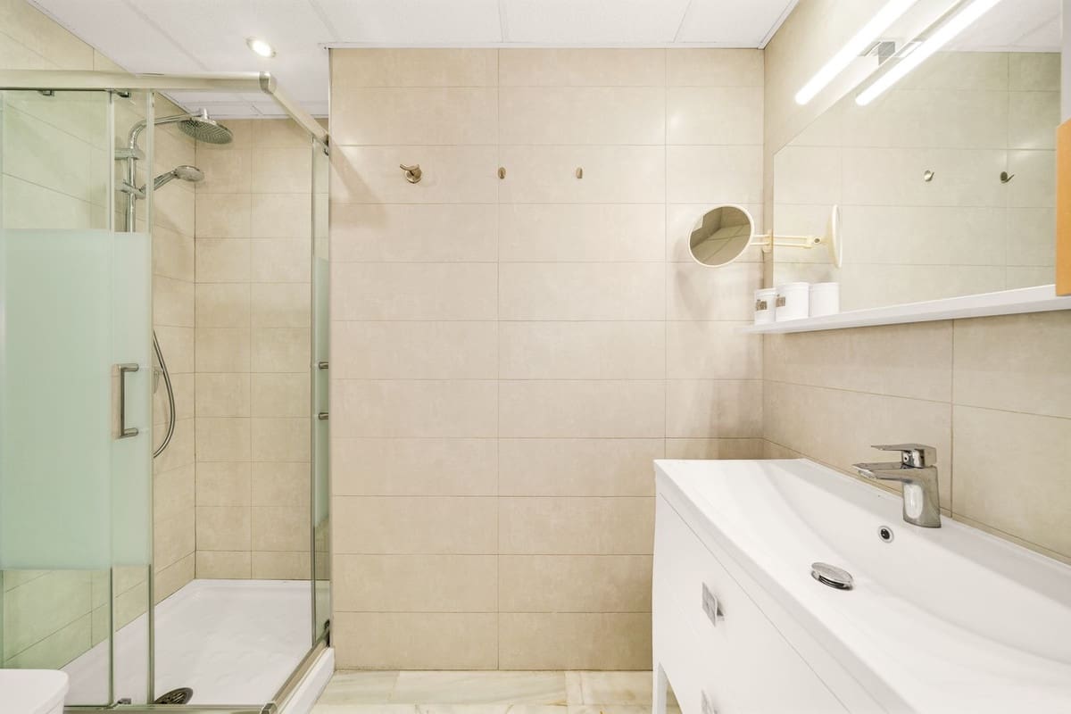 2 sypialnia Penthouse na sprzedaż w Fuengirola z garażem - 421 000 € (Ref: 9869652)