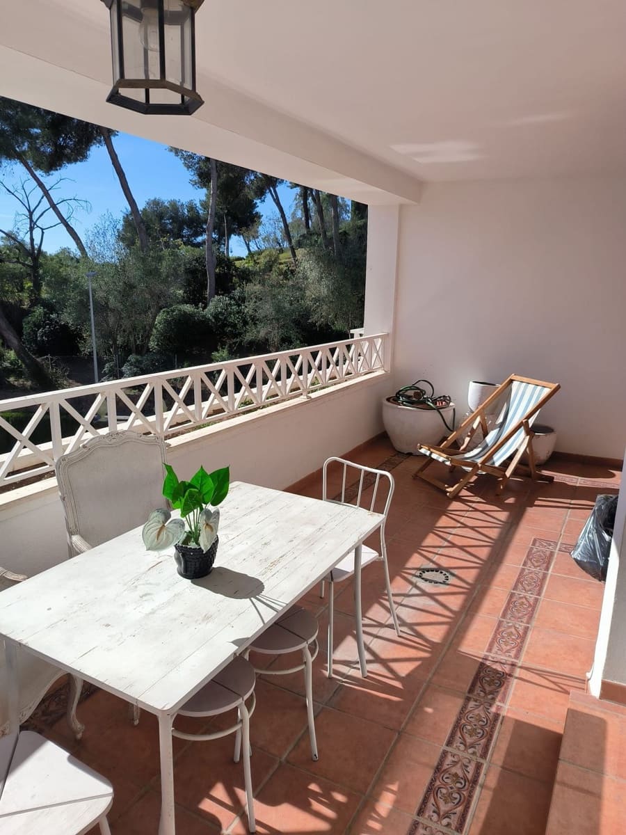 2 makuuhuone Huoneisto myytävänä paikassa Marbella mukana uima-altaan 
autotalli - 437 000 € (Ref: 9872057)