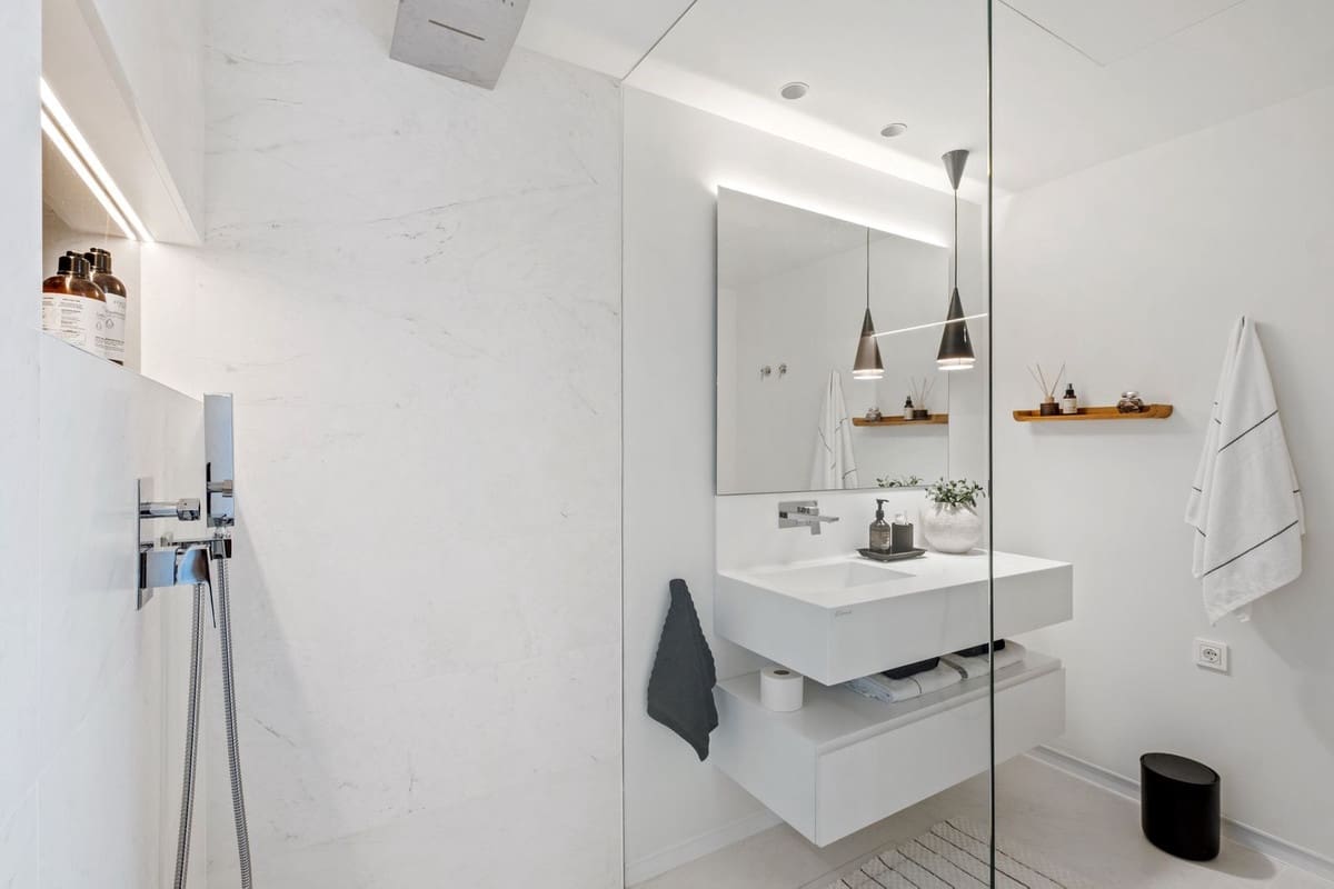 3 chambre Penthouse à vendre à Ojen avec piscine garage - 2 299 000 € (Ref: 9872058)
