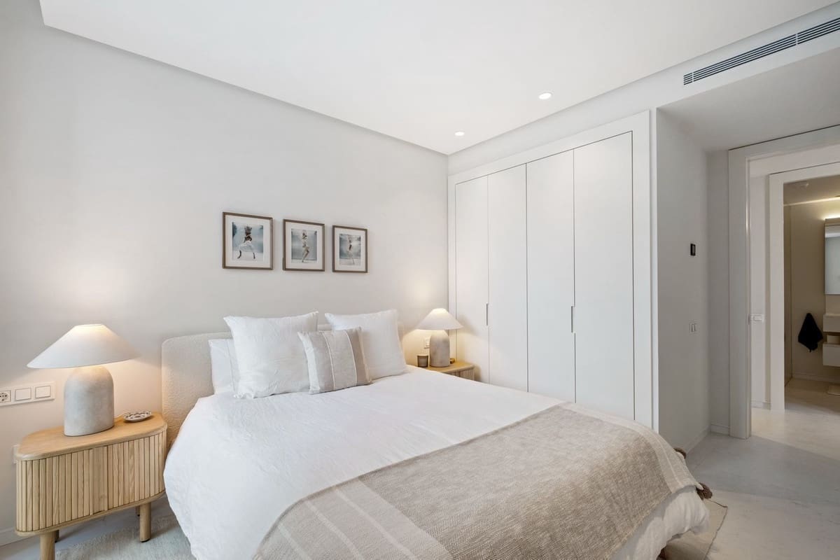 3 chambre Penthouse à vendre à Ojen avec piscine garage - 2 299 000 € (Ref: 9872058)