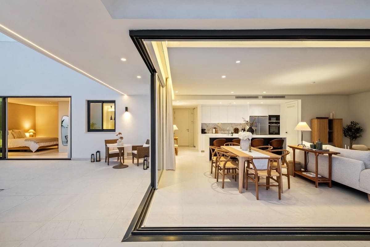 3 chambre Penthouse à vendre à Ojen avec piscine garage - 2 299 000 € (Ref: 9872058)