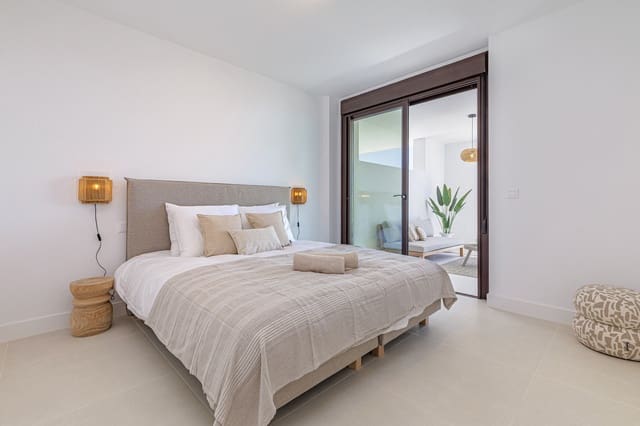 2 soverom Leilighet til salgs i Fuengirola med svømmebasseng garasje - € 595 000 (Ref: 9877424)