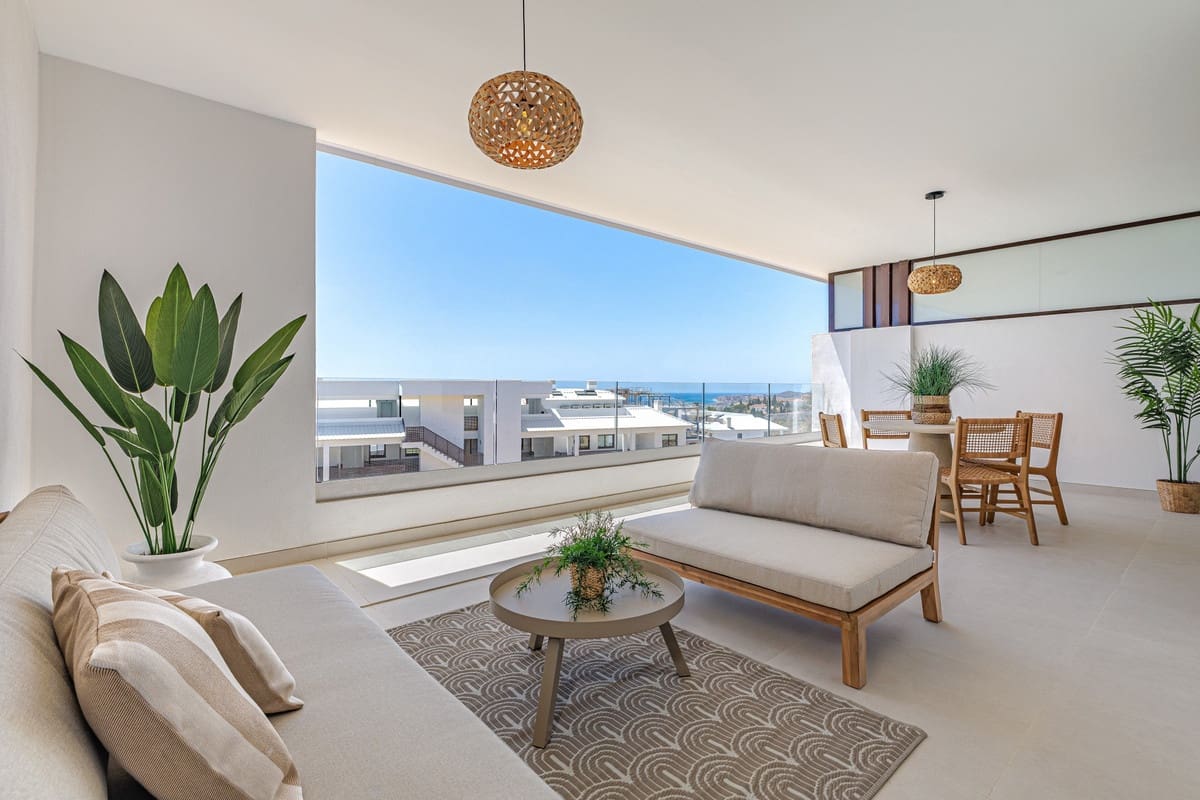 2 soverom Leilighet til salgs i Fuengirola med svømmebasseng garasje - € 595 000 (Ref: 9877424)