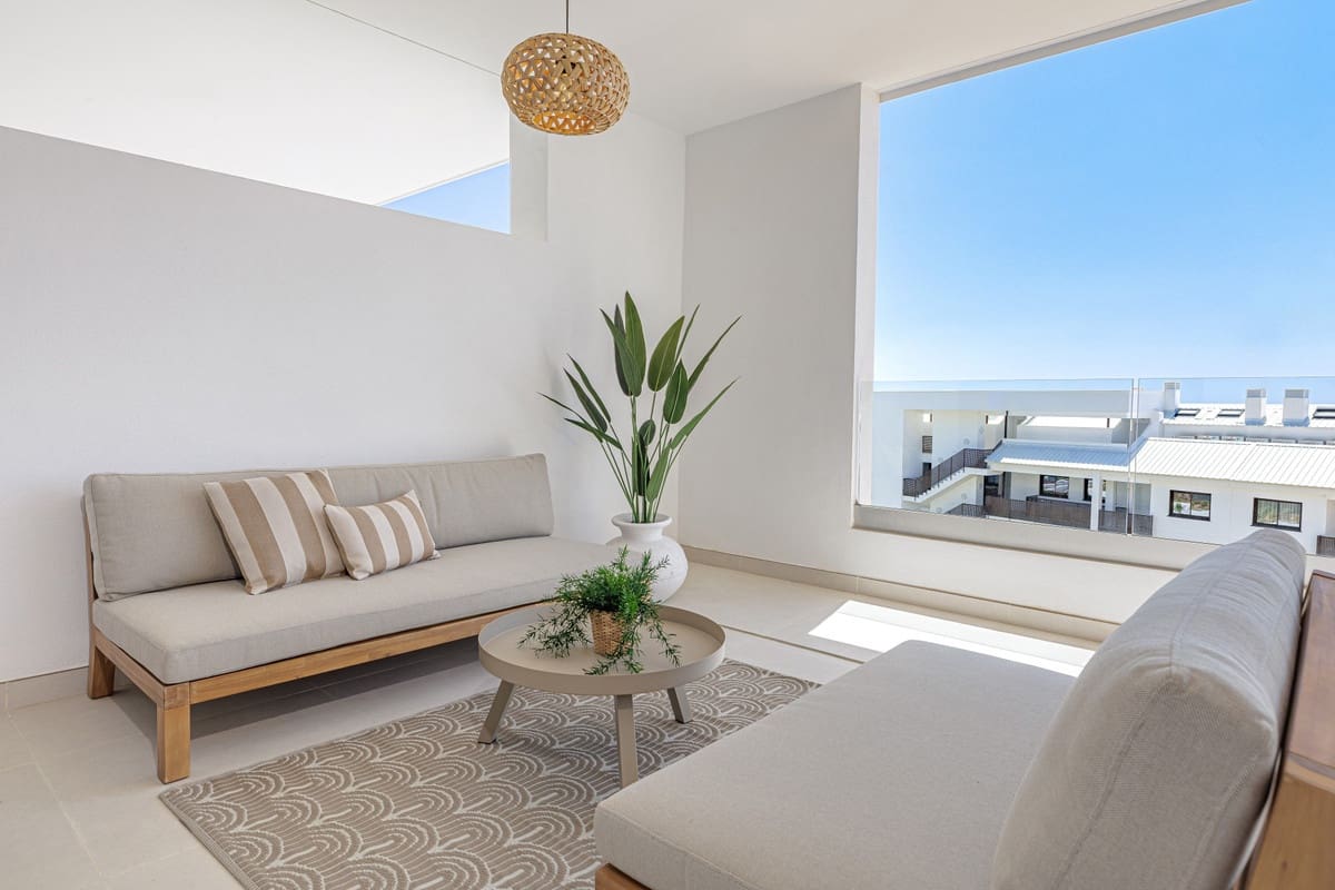 2 soverom Leilighet til salgs i Fuengirola med svømmebasseng garasje - € 595 000 (Ref: 9877424)