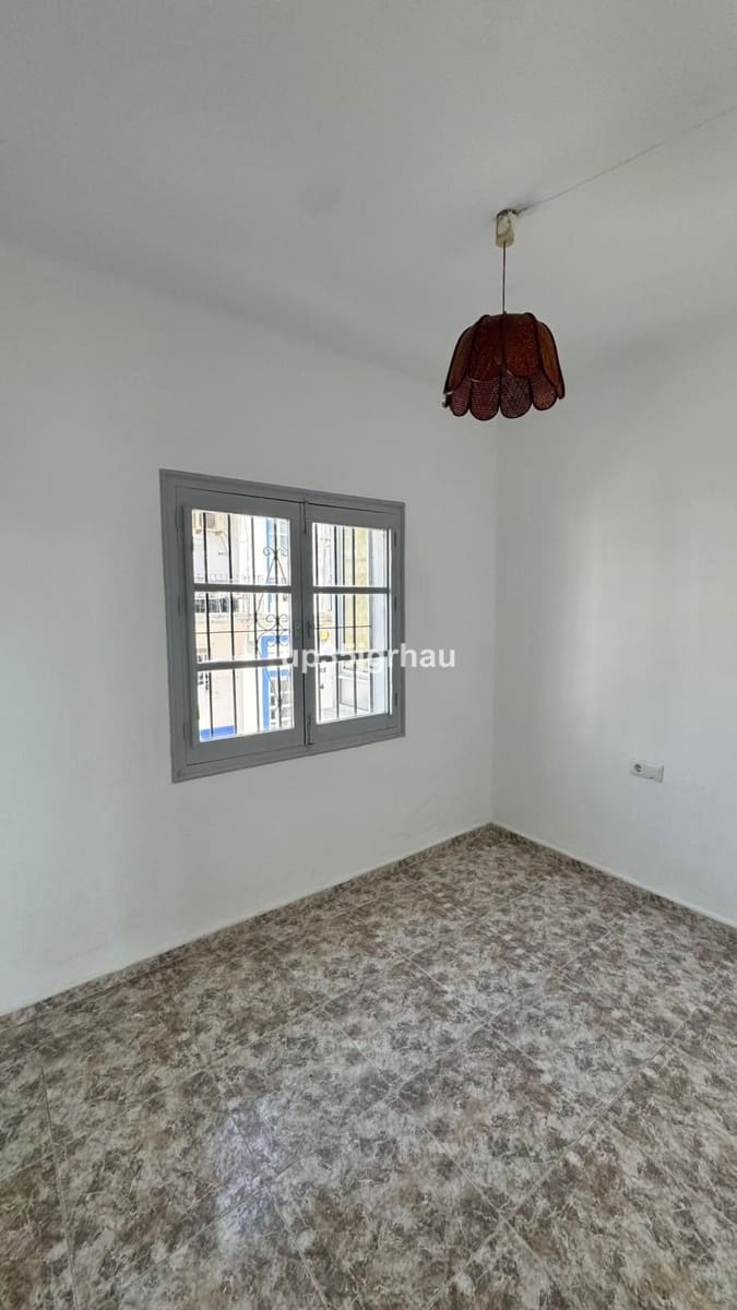3 makuuhuone Huoneisto myytävänä paikassa Estepona - 439 000 € (Ref: 9877429)