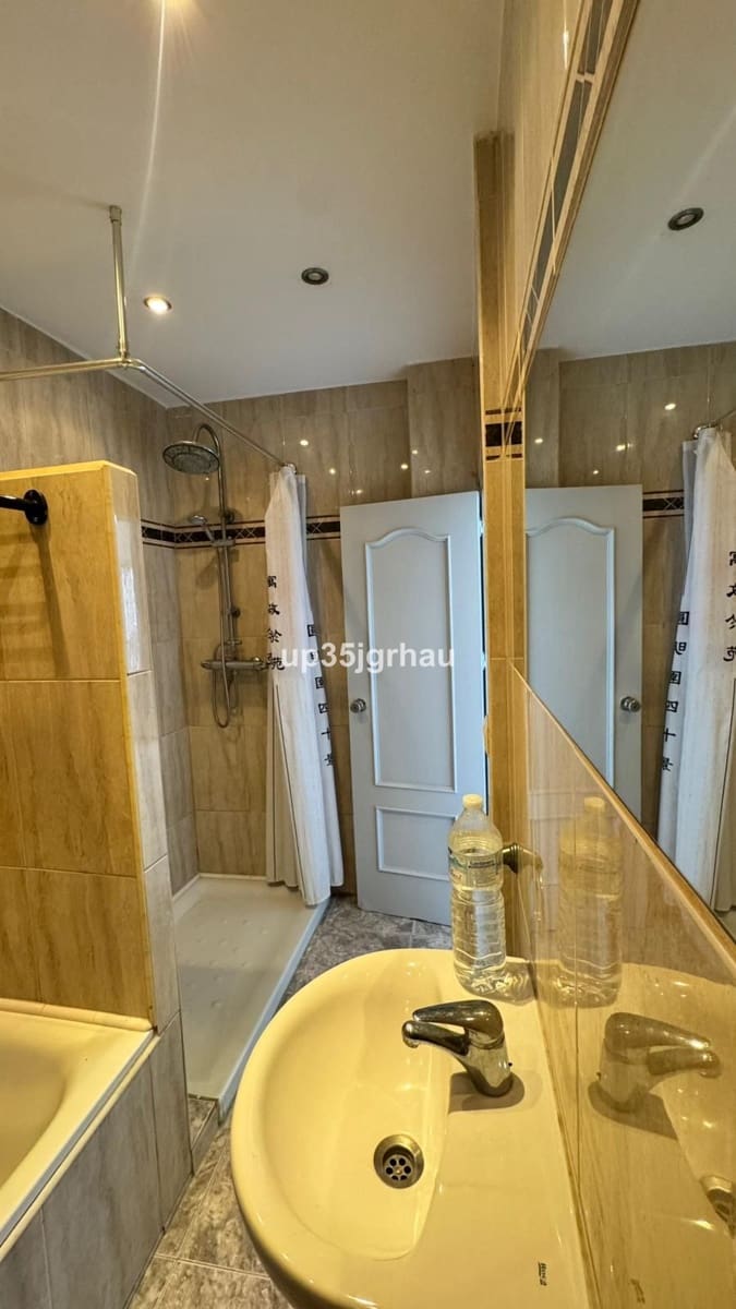3 makuuhuone Huoneisto myytävänä paikassa Estepona - 439 000 € (Ref: 9877429)