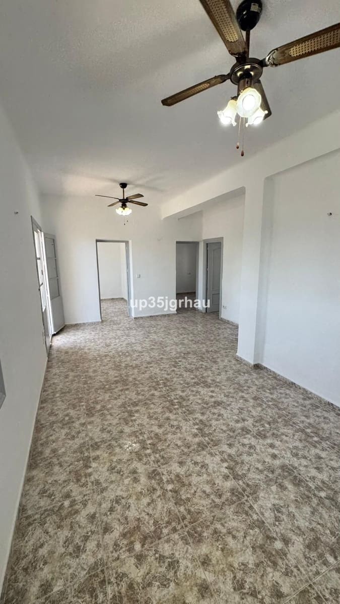 3 makuuhuone Huoneisto myytävänä paikassa Estepona - 439 000 € (Ref: 9877429)