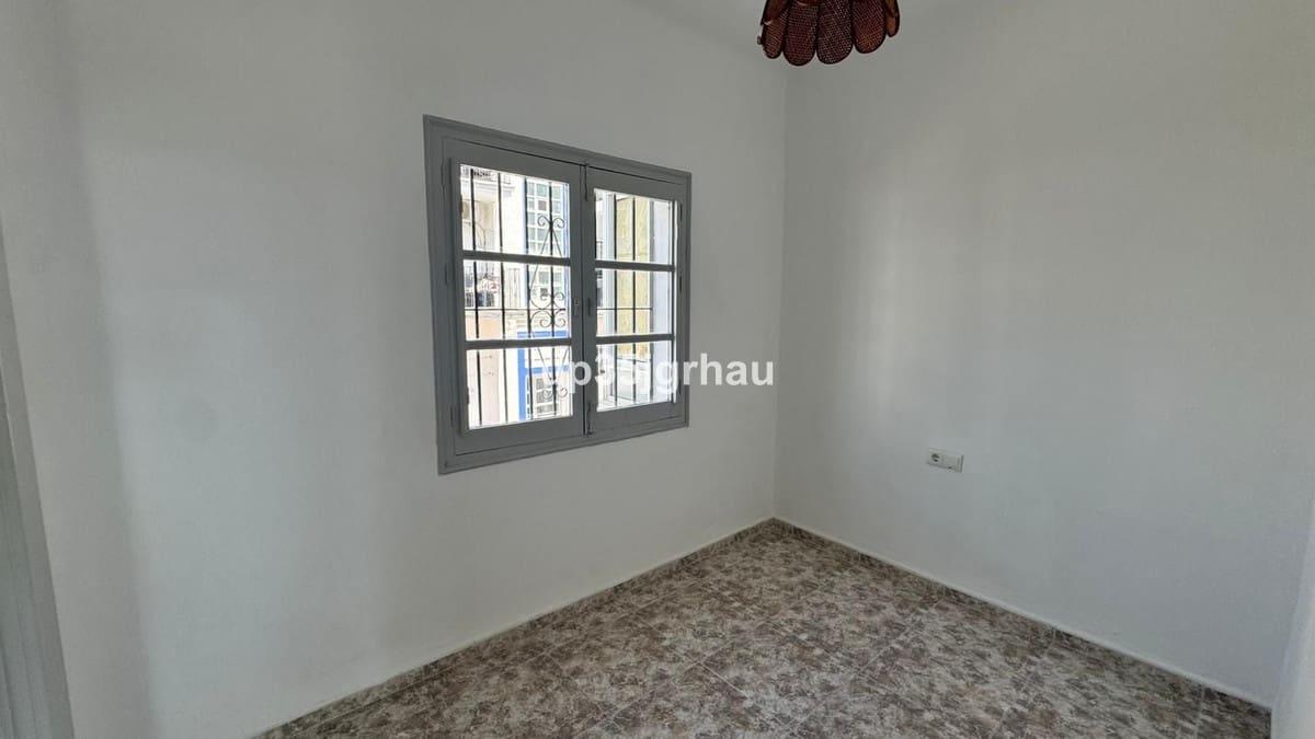 3 makuuhuone Huoneisto myytävänä paikassa Estepona - 439 000 € (Ref: 9877429)