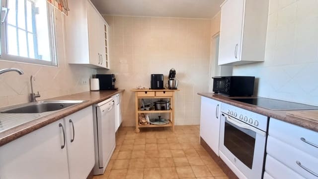 2 slaapkamer Appartement te koop in El Faro, Mijas met zwembad garage - € 359.000 (Ref: 9891022)