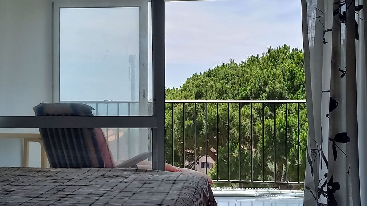 2 slaapkamer Appartement te koop in El Faro met zwembad garage - € 359.000 (Ref: 9891022)