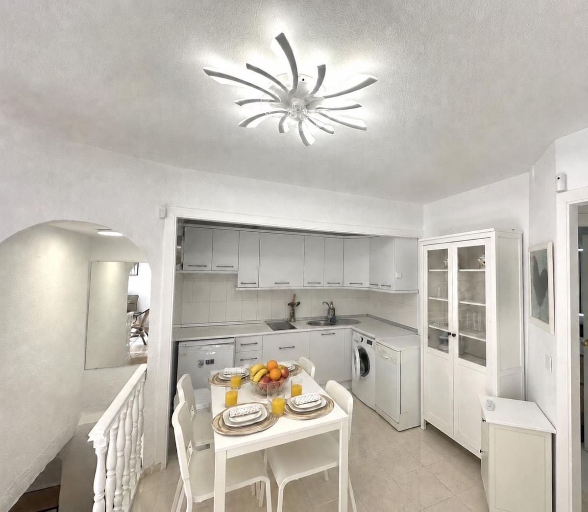 2 Zimmer Apartment zu verkaufen in Calahonda mit Garage - 284.700 € (Ref: 9893029)