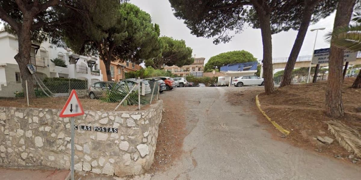 2 Zimmer Apartment zu verkaufen in Calahonda mit Garage - 284.700 € (Ref: 9893029)