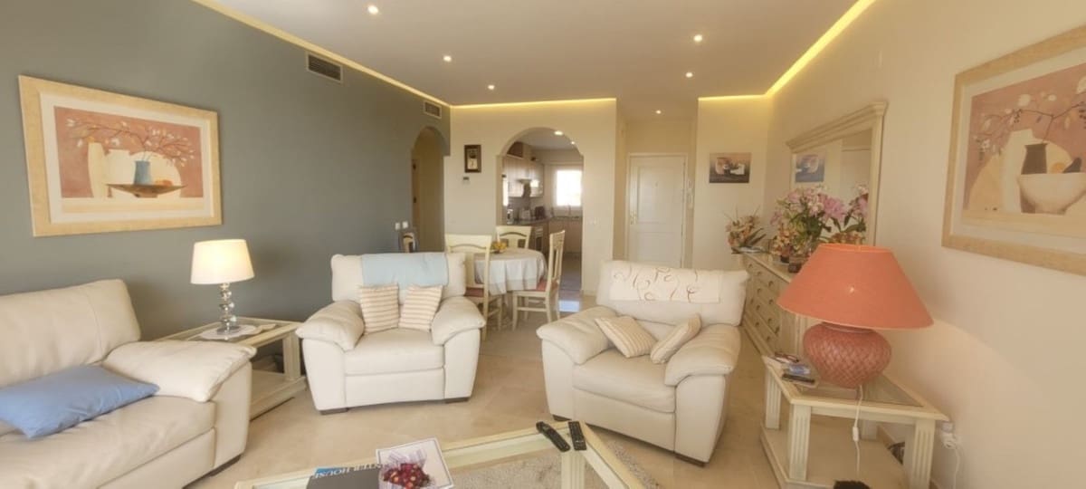 2 slaapkamer Appartement te koop in Mijas Costa met zwembad garage - € 380.000 (Ref: 9893034)