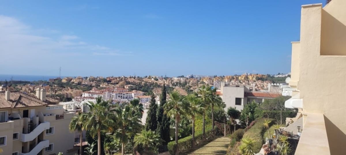 2 slaapkamer Appartement te koop in Mijas Costa met zwembad garage - € 380.000 (Ref: 9893034)