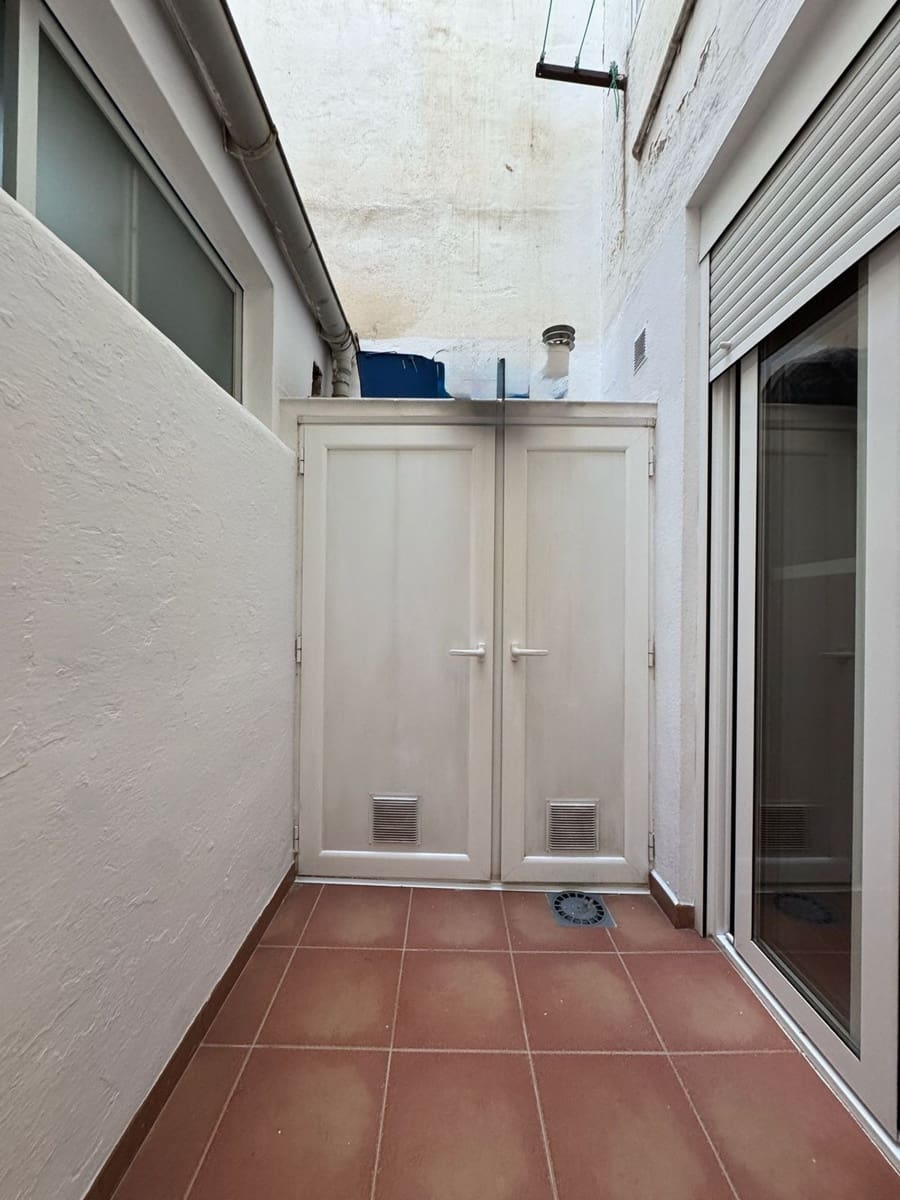 3 soveværelse Lejlighed til salg i Fuengirola - € 279.900 (Ref: 9893040)