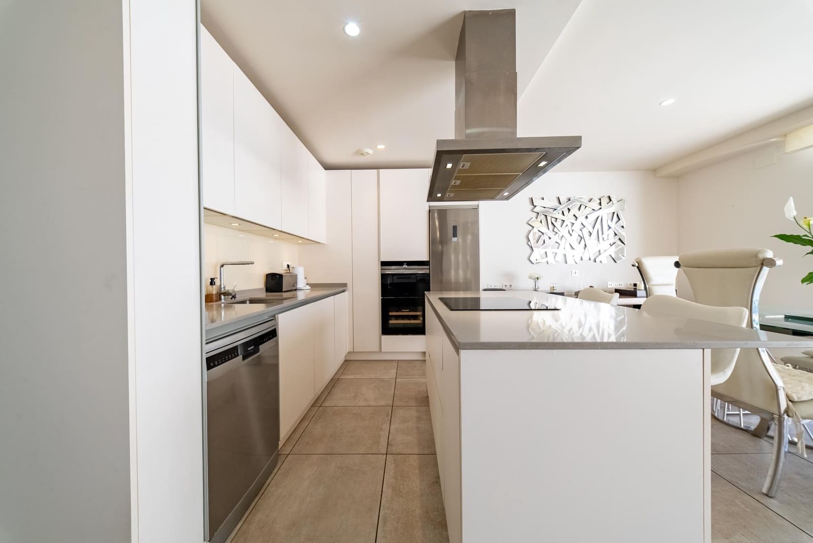4 Zimmer Haus zu verkaufen in La Cala de Mijas mit Pool Garage - 925.000 € (Ref: 9893119)