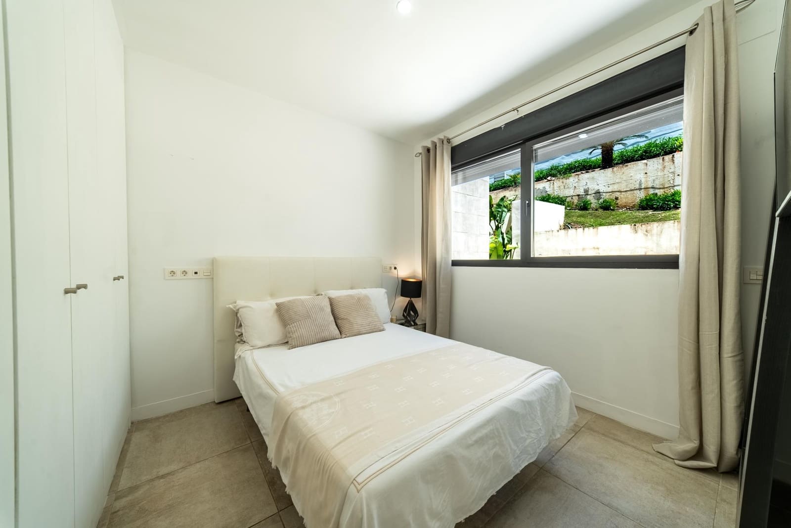 4 Zimmer Haus zu verkaufen in La Cala de Mijas mit Pool Garage - 925.000 € (Ref: 9893119)