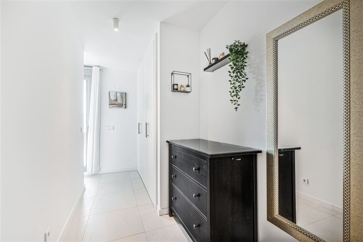 3 soverom Penthouse til salgs i Estepona med svømmebasseng garasje - € 539 000 (Ref: 9894698)