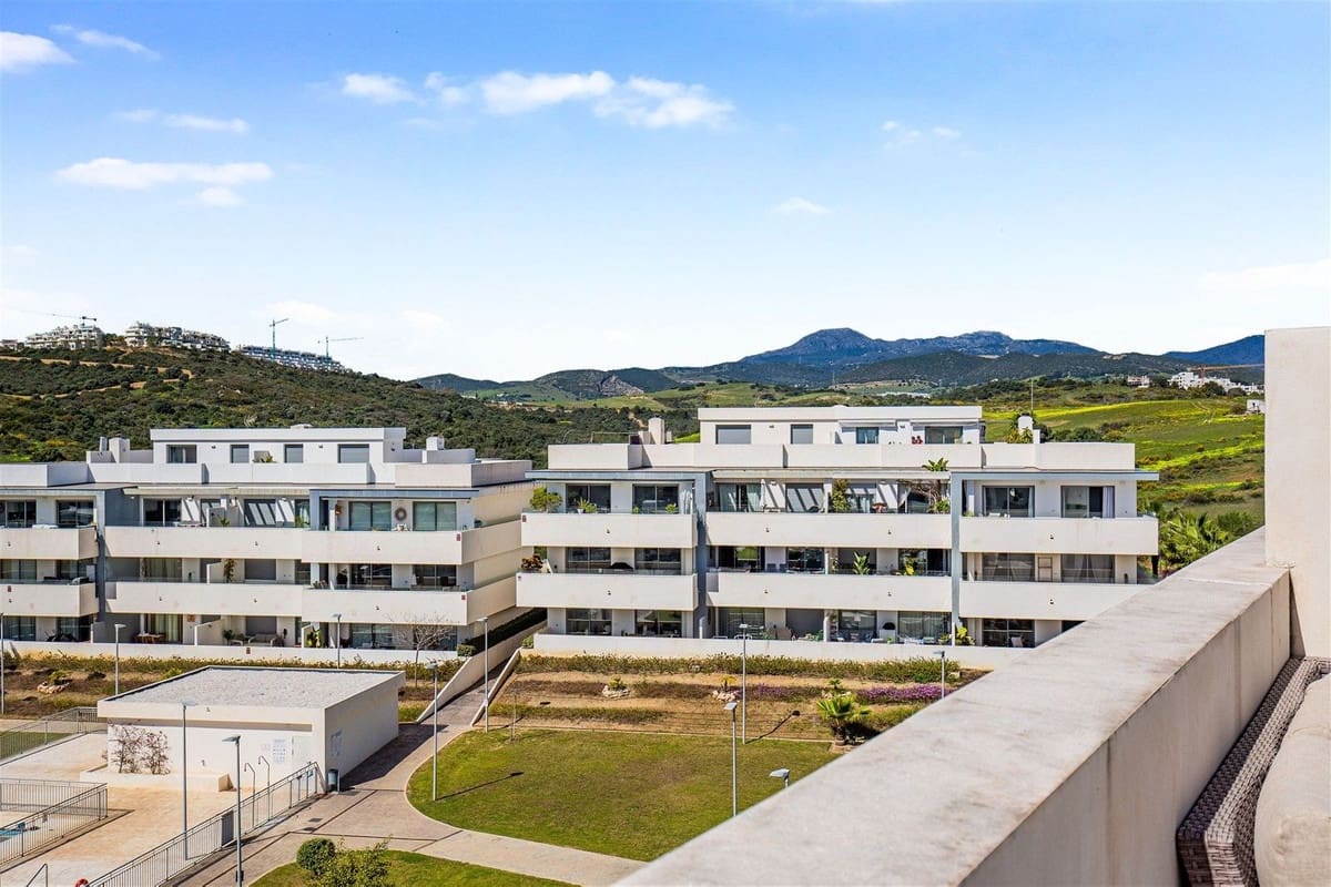 3 soverom Penthouse til salgs i Estepona med svømmebasseng garasje - € 539 000 (Ref: 9894698)