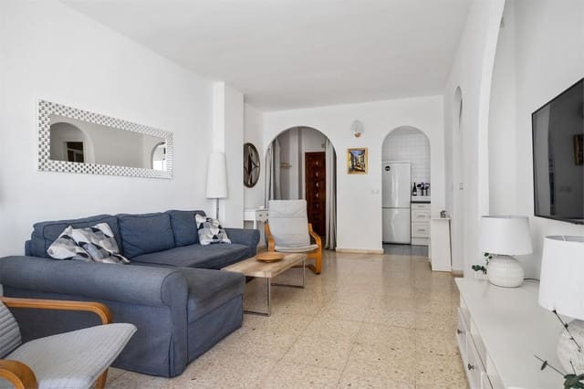 3 sovrum Lägenhet till salu i Los Boliches , Fuengirola med pool - 620 000 € (Ref: 9894703)