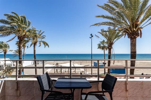 3 sovrum Lägenhet till salu i Los Boliches , Fuengirola med pool - 620 000 € (Ref: 9894703)