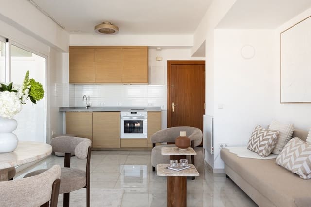 1 makuuhuone Huoneisto myytävänä paikassa Marbella - 699 000 € (Ref: 9894708)