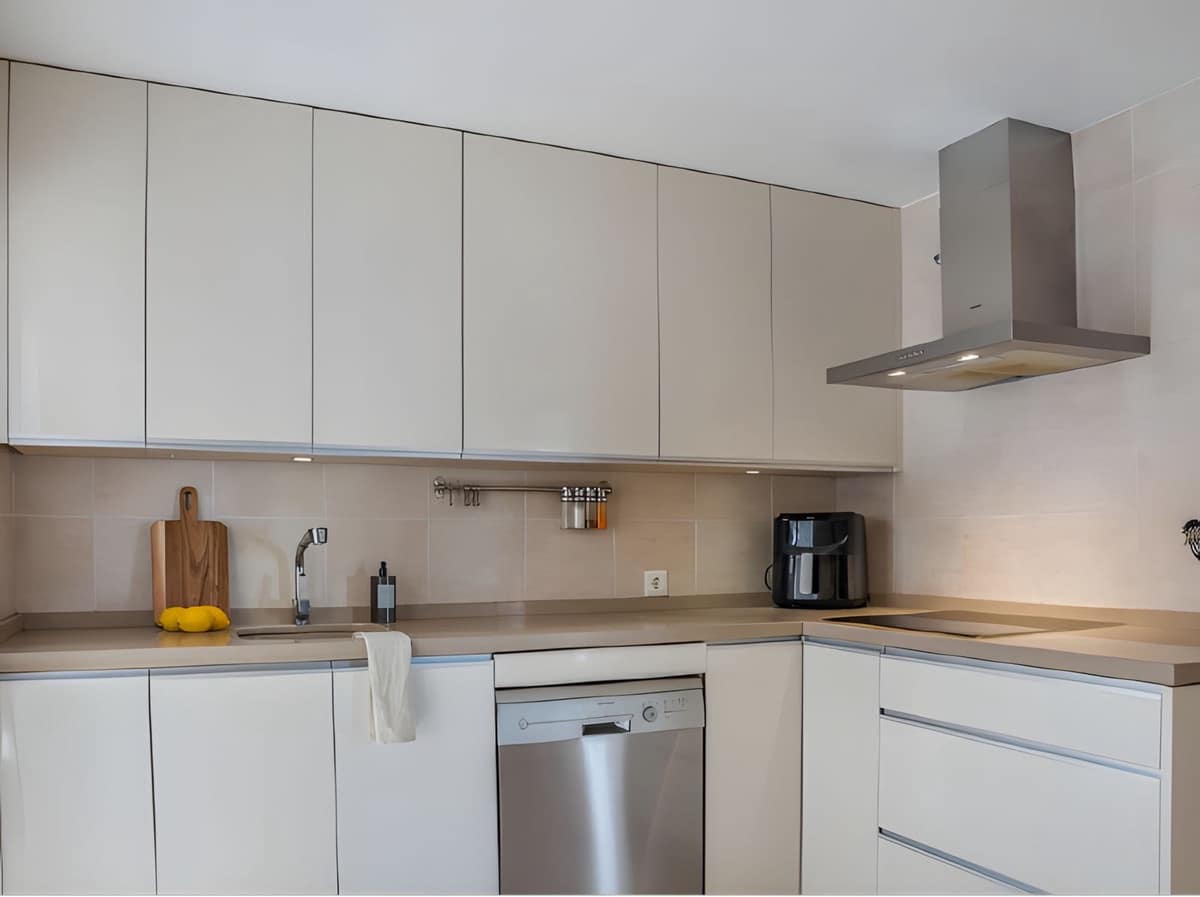 Ático de 3 habitaciones en Nueva Andalucia en venta con garaje - 799.000 € (Ref: 9894711)