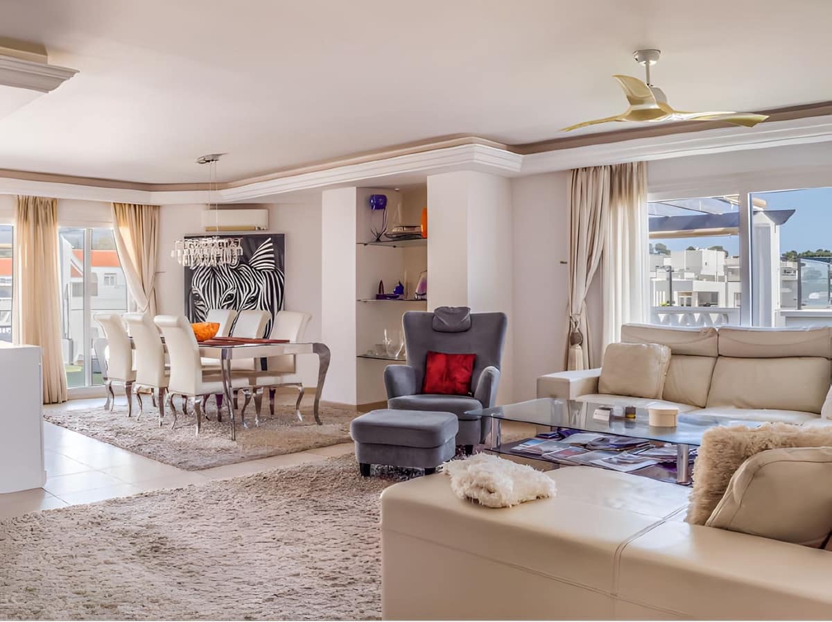 Ático de 3 habitaciones en Nueva Andalucia en venta con garaje - 799.000 € (Ref: 9894711)