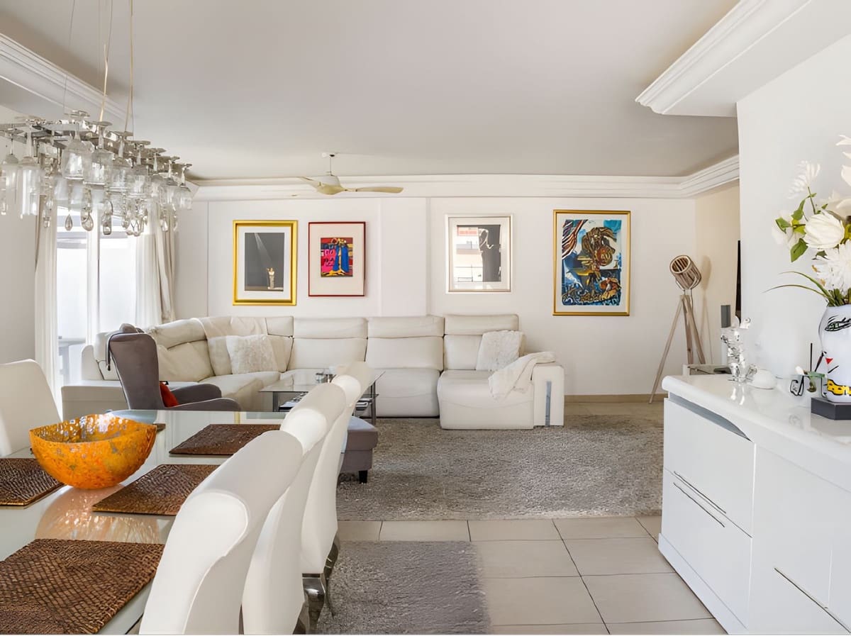 Ático de 3 habitaciones en Nueva Andalucia en venta con garaje - 799.000 € (Ref: 9894711)