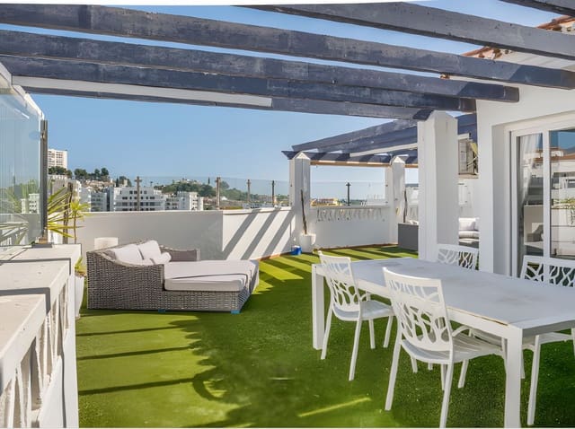 Ático de 3 habitaciones en Nueva Andalucia, Marbella en venta con garaje - 799.000 € (Ref: 9894711)