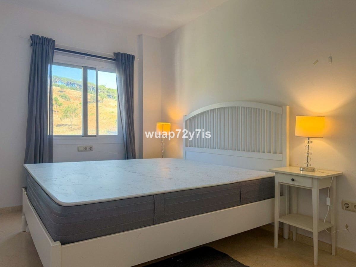 3 bedroom Apartment for sale in Elviria with pool garage - € 478,000 (Ref: 9894712)