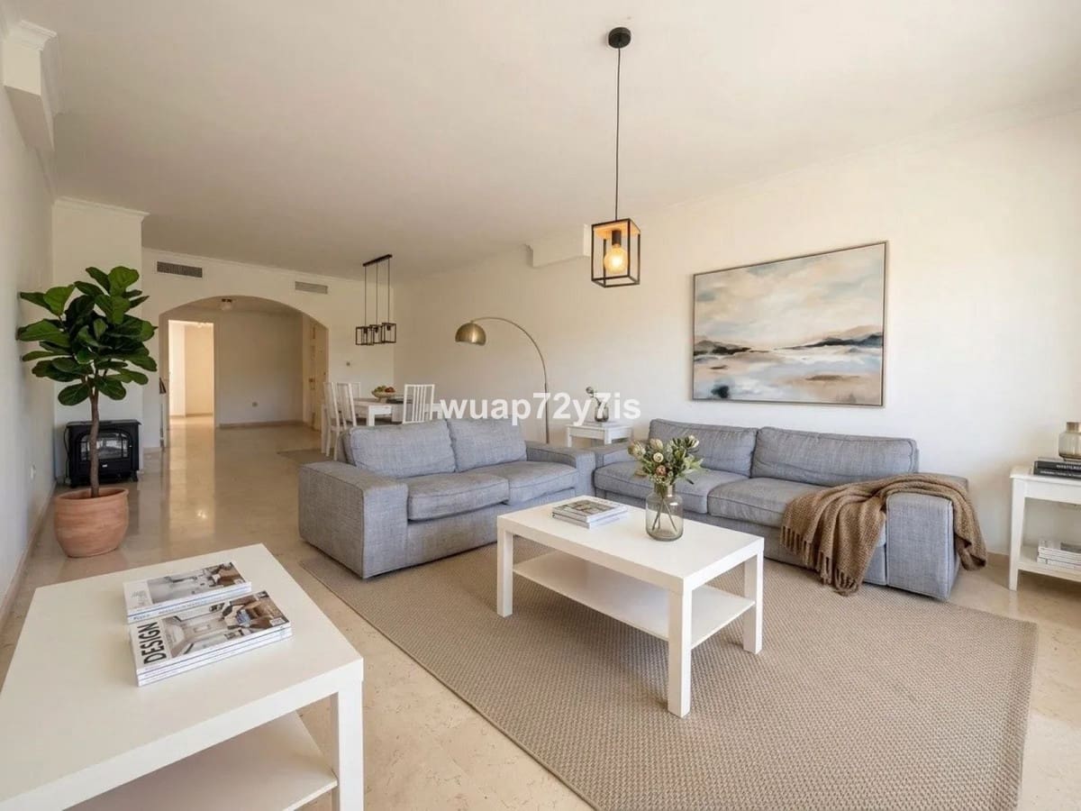 3 bedroom Apartment for sale in Elviria with pool garage - € 478,000 (Ref: 9894712)