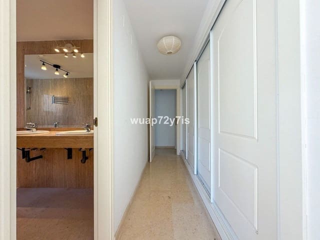 3 bedroom Apartment for sale in Elviria, Marbella with pool garage - € 478,000 (Ref: 9894712)
