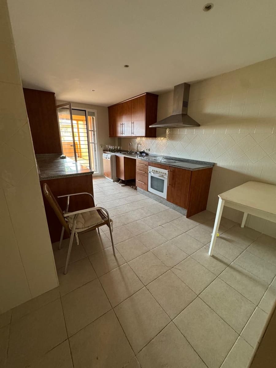 Apartamento de 3 habitaciones en Elviria en venta con piscina garaje - 450.000 € (Ref: 9894839)