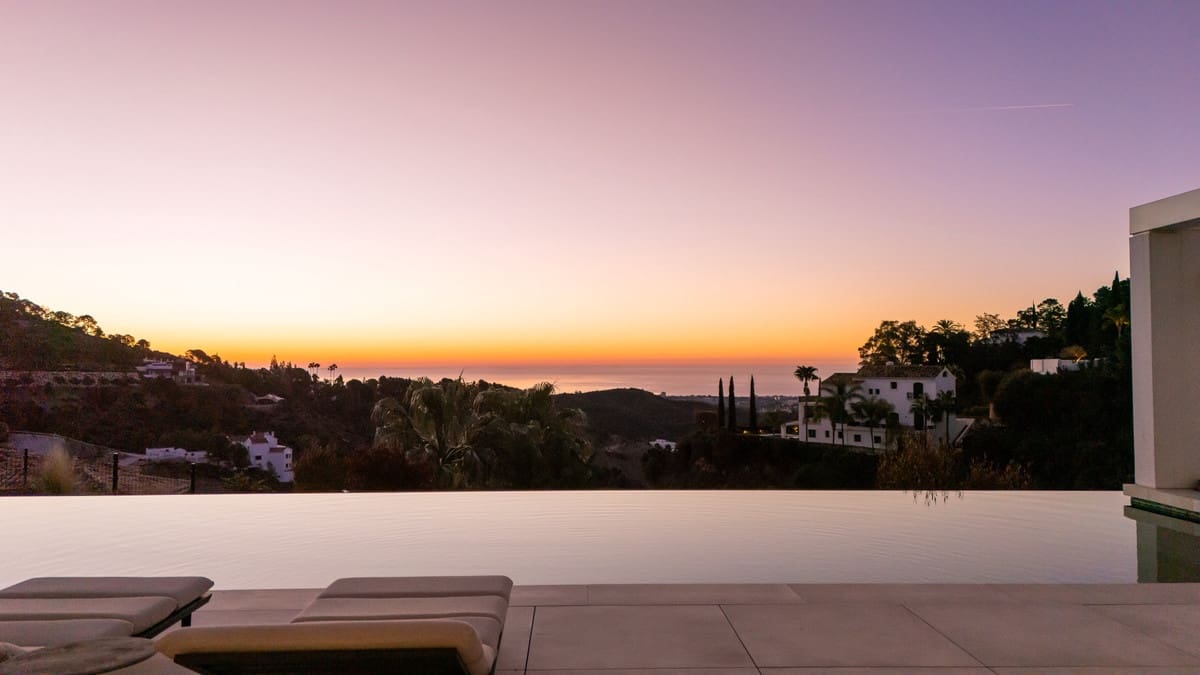7 soveværelse Villa til salg i Benahavis med swimmingpool garage - € 11.500.000 (Ref: 9895000)