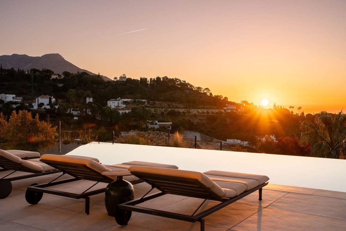 7 soveværelse Villa til salg i Benahavis med swimmingpool garage - € 11.500.000 (Ref: 9895000)