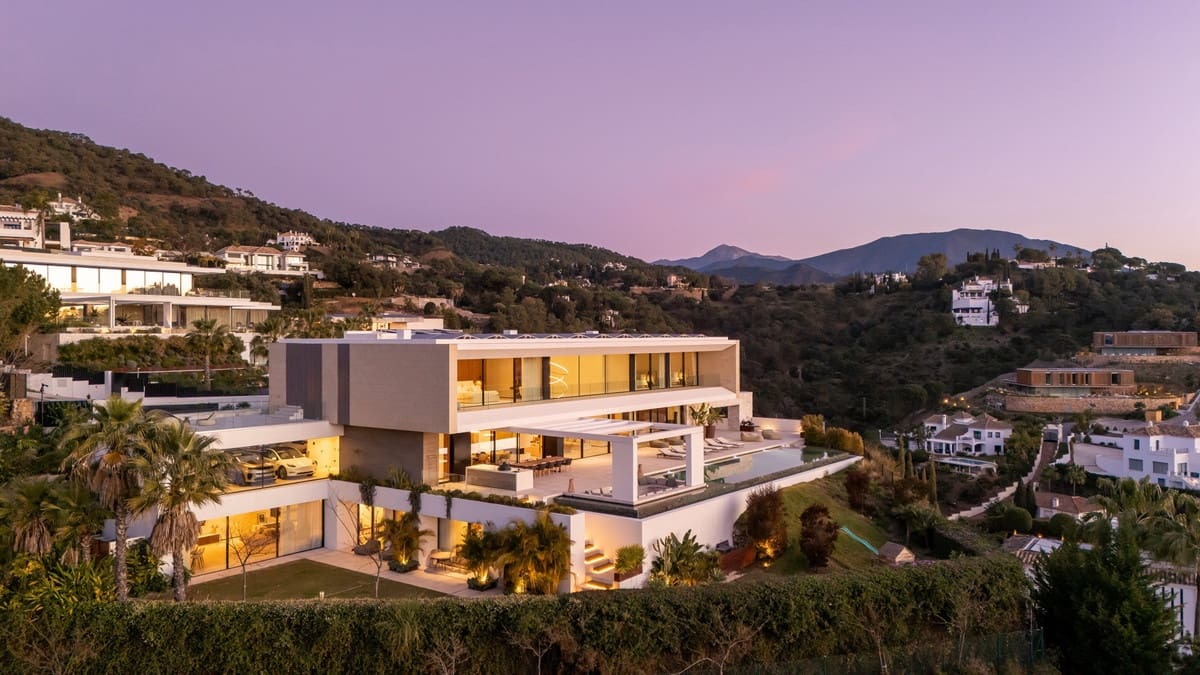 7 soveværelse Villa til salg i Benahavis med swimmingpool garage - € 11.500.000 (Ref: 9895000)