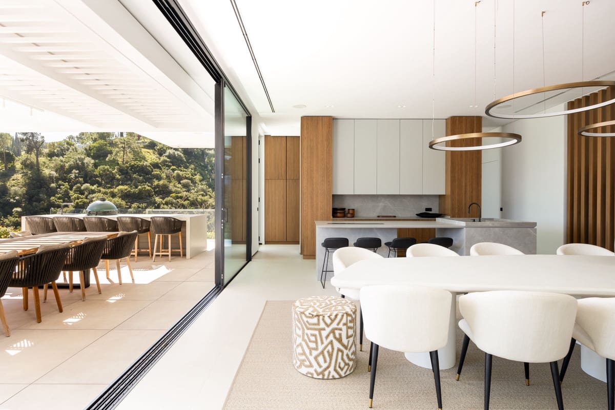 7 soveværelse Villa til salg i Benahavis med swimmingpool garage - € 11.500.000 (Ref: 9895000)