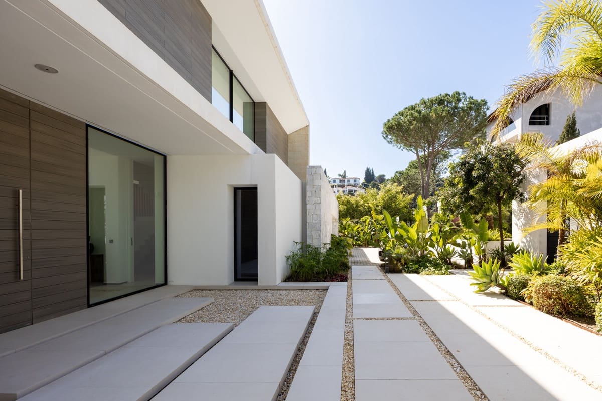 7 soveværelse Villa til salg i Benahavis med swimmingpool garage - € 11.500.000 (Ref: 9895000)
